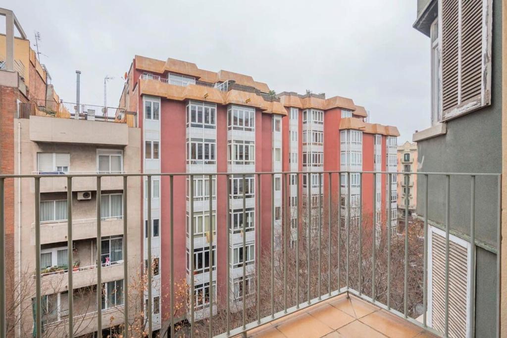 Budova, v ktorej sa apartmán nachádza