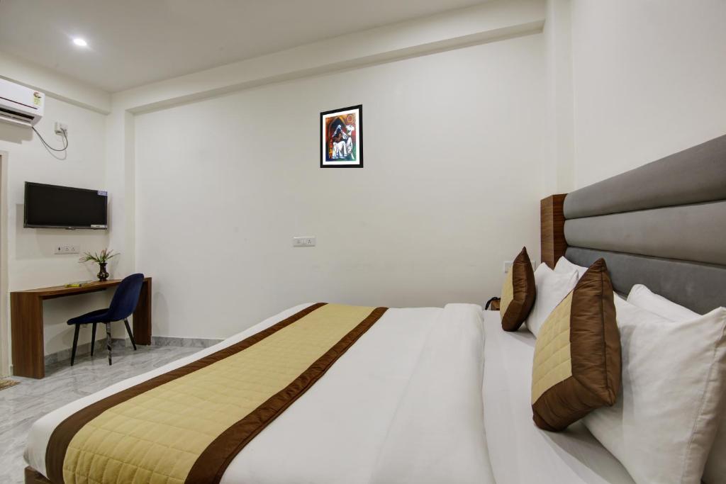 Hotel S b Inn - Near New Delhi Railway Station Paharganj - Deluxe Camera Doppia Con Libero Aeroporto Pick Up