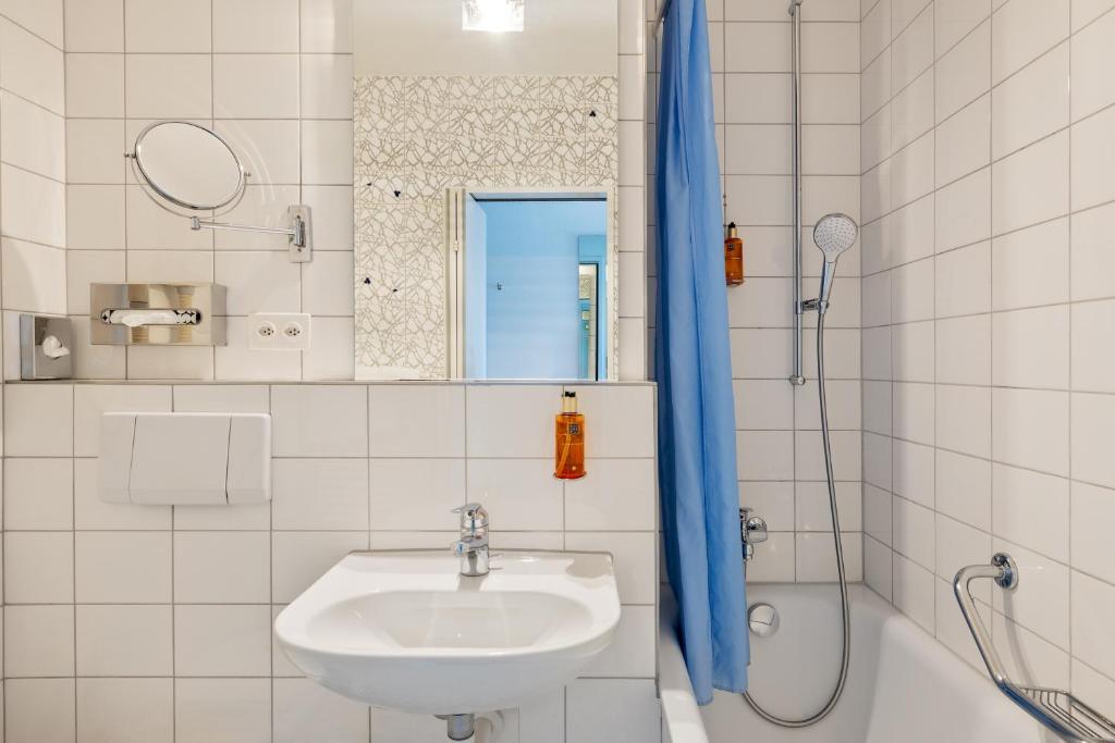 Merian am Rhein - Resim 17