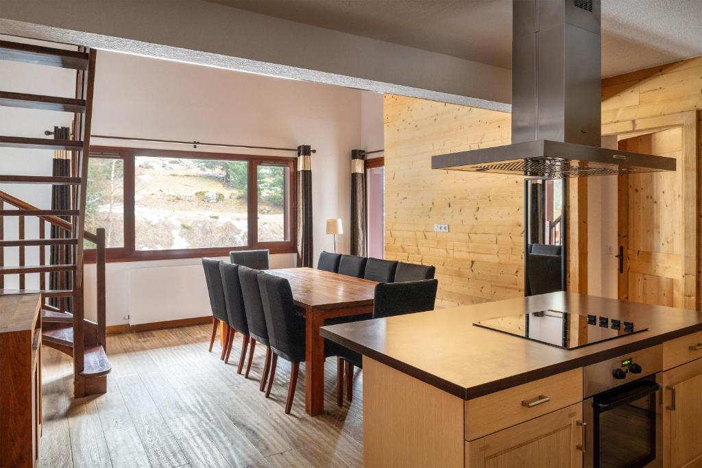 Dormio Resort Les Portes du Mont Blanc - Apartment Mit 4 Schlafzimmern (max. 10 Personen)