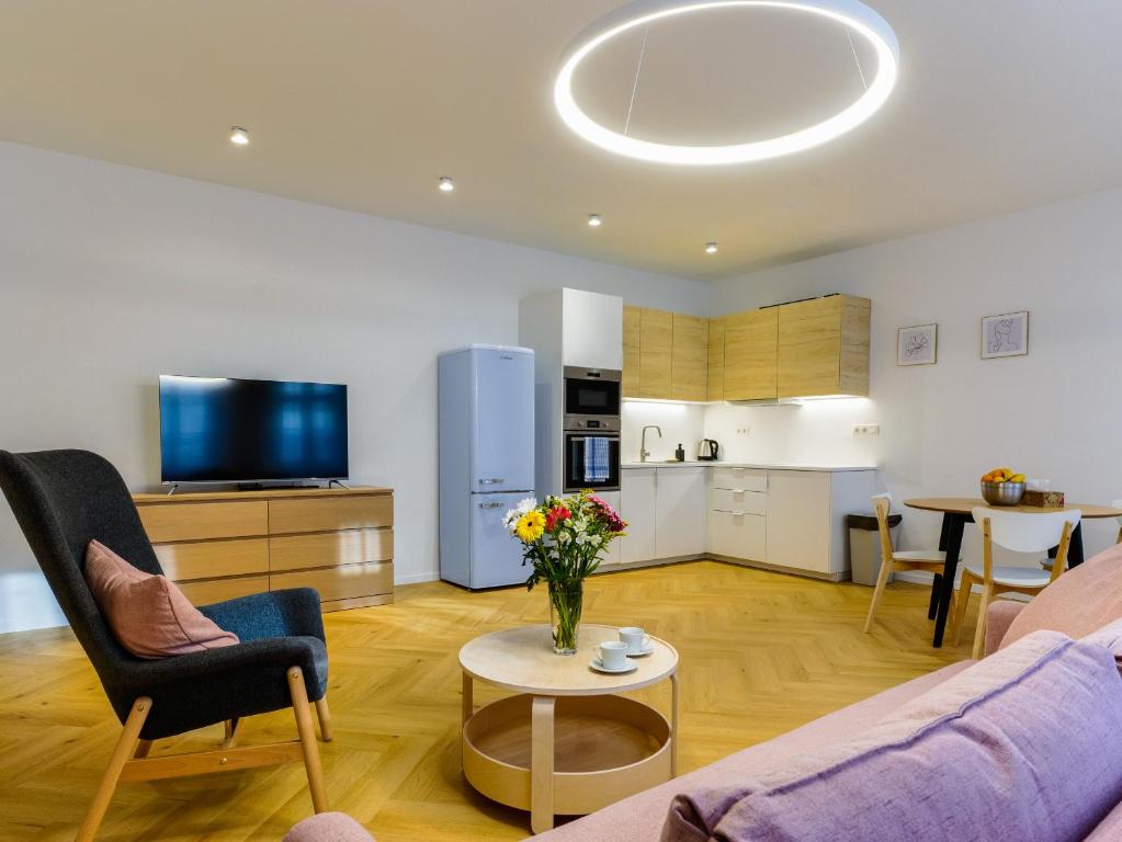 Hviezdoslavova Apartments, Trnava Centre, Parking available - Appartement D'une Chambre