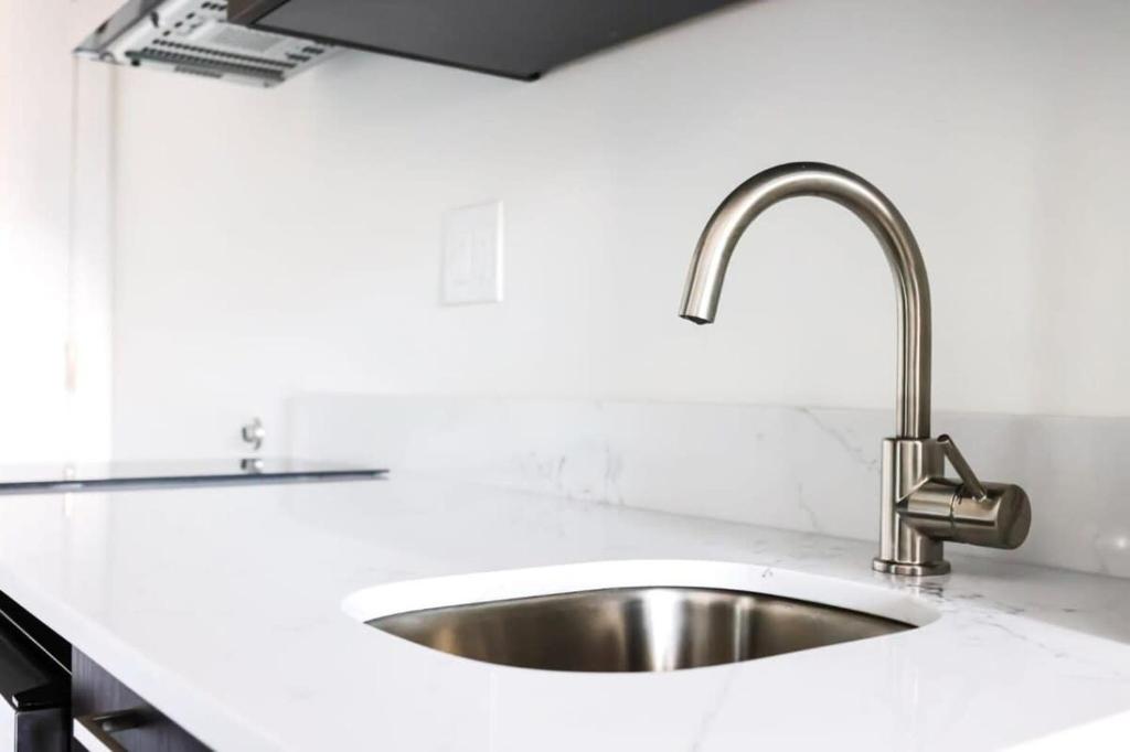 Stylish Studio in Historic Boston - Unit #406 photo