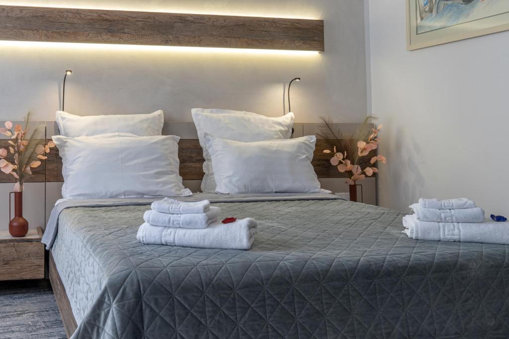 Olympic Boutique - Tweepersoonskamer Met Balkon 2e Verdieping