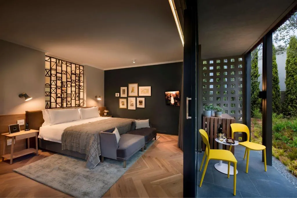 Luxury Rooms
