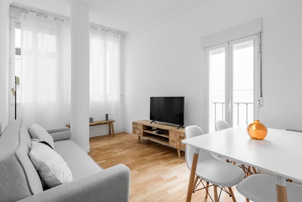 GuestReady - Spanish Pulse near Plaza Mayor
