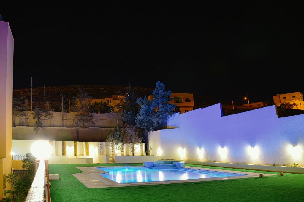 Bazén v ubytování Petra Castle Hotel nebo v jeho okolí