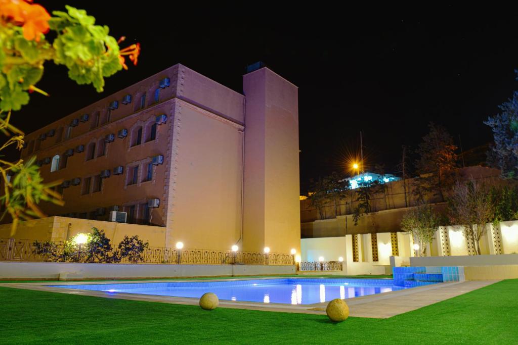 Bazén v ubytování Petra Castle Hotel nebo v jeho okolí