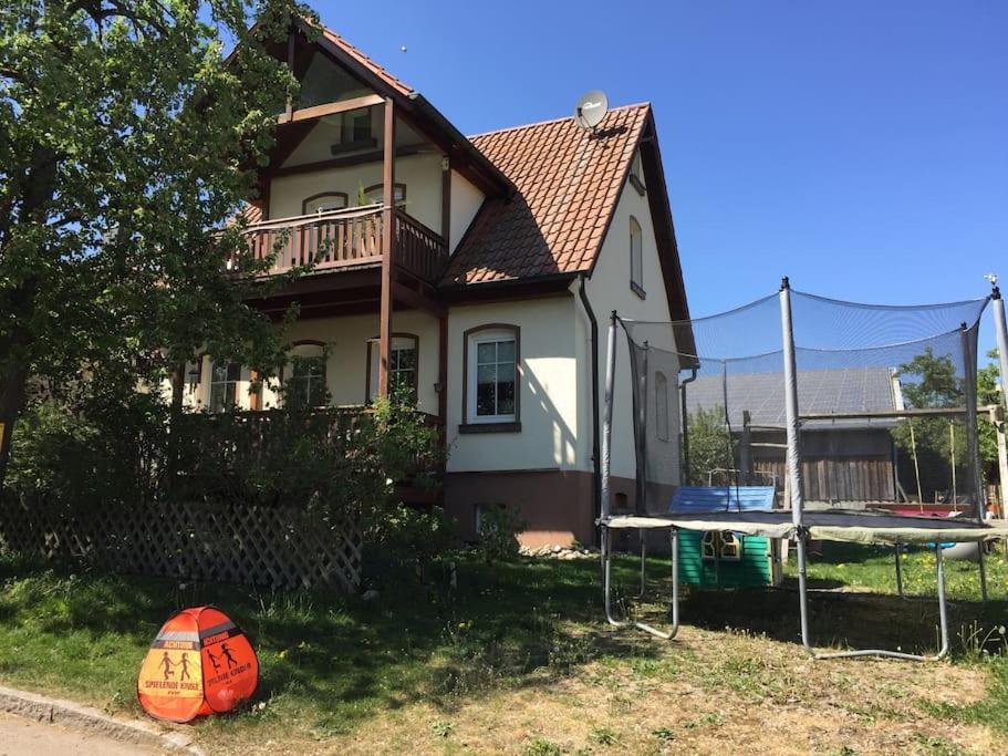 Niedliche Villa Kunterbunt 2 Etagen MTB Aalen