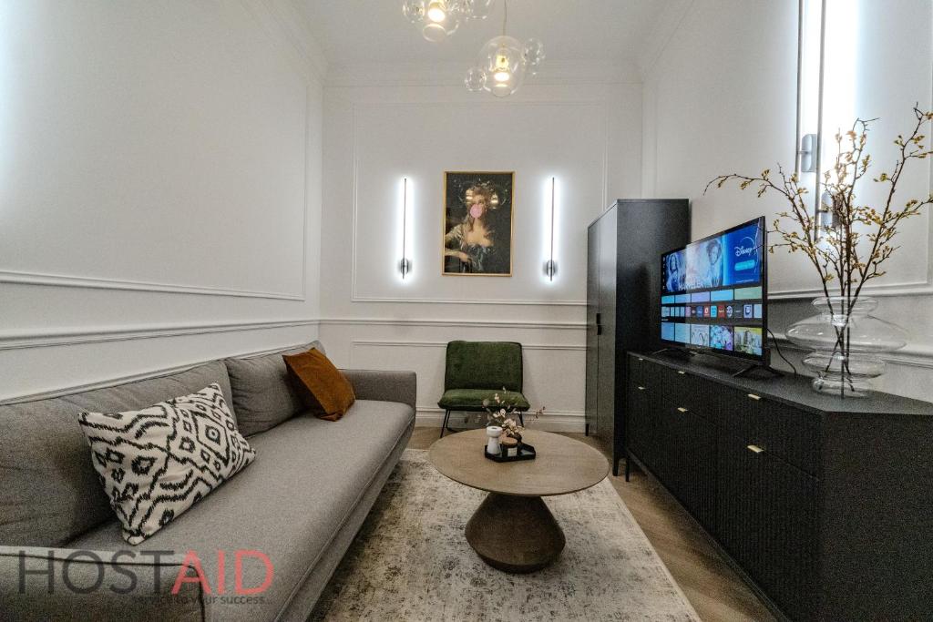 V27-2 Design Apartment - hostAID 1054 Budapest, 27 Vadász utca kép - 1