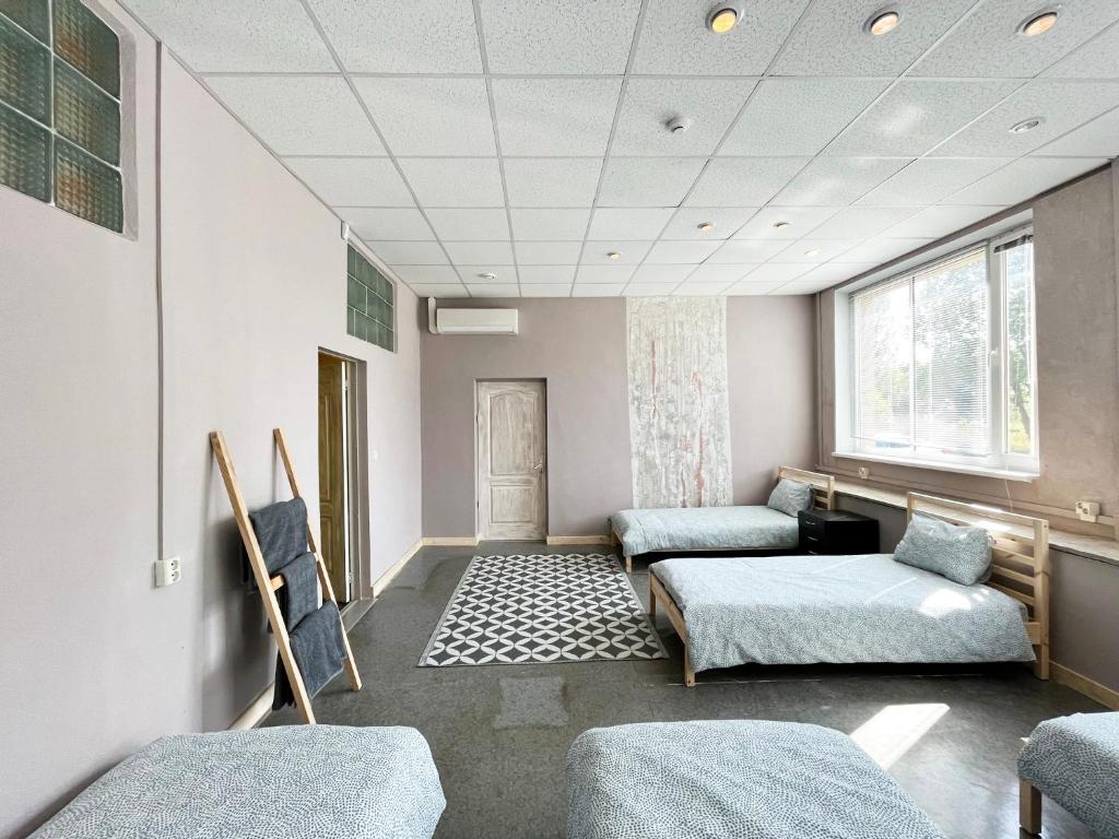 Hostelis R27 - Habitación De Dormitorios Mixtos