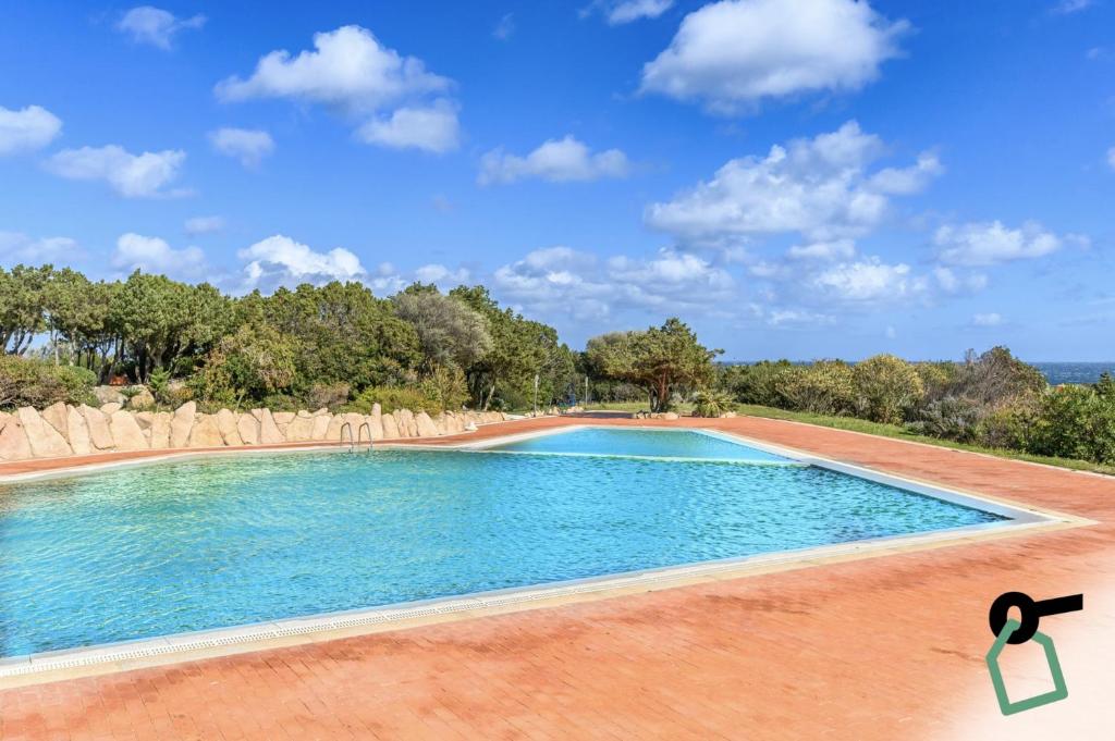 Bazén v ubytování Hotiday Room Collection - Porto Cervo nebo v jeho okolí