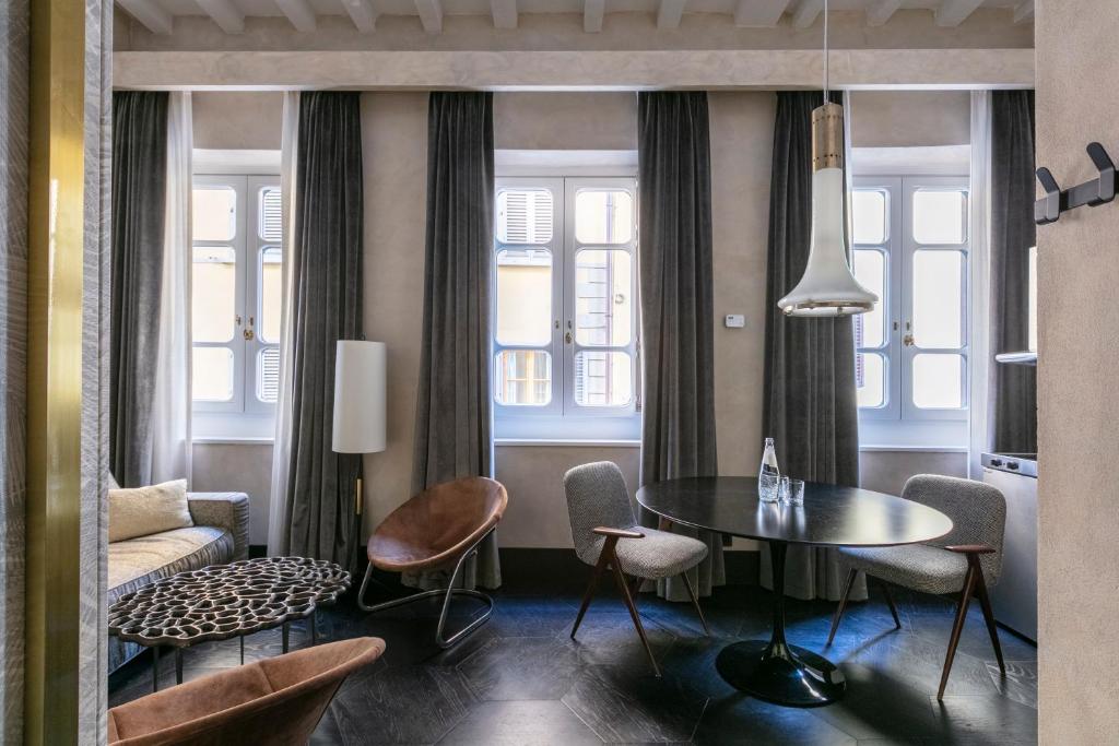 Numa Florence Palazzo Moro - Resim 18