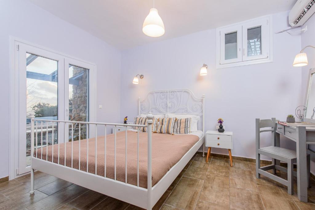 Postel nebo postele na pokoji v ubytování GIN Wellness Hotel