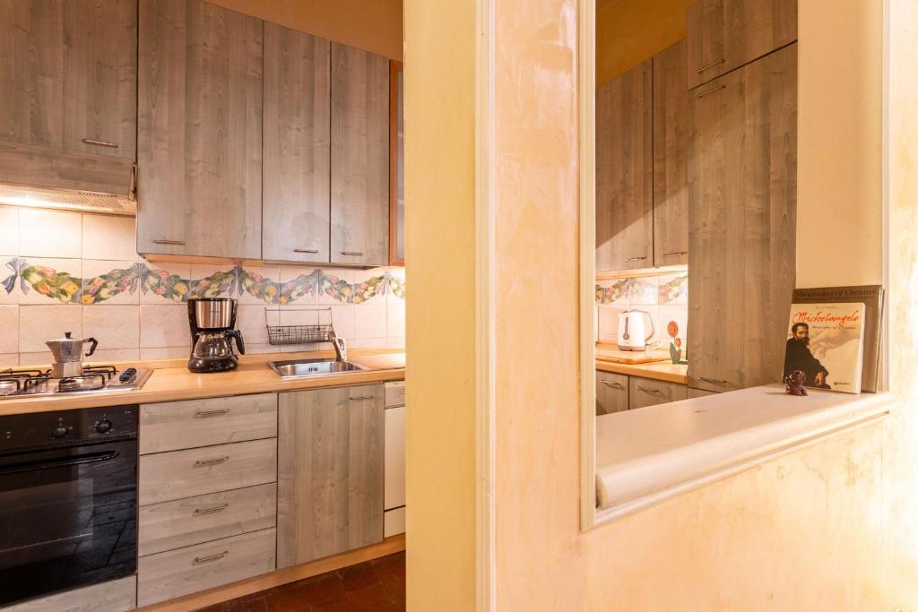 A kitchen or kitchenette at Antonino by Halldis