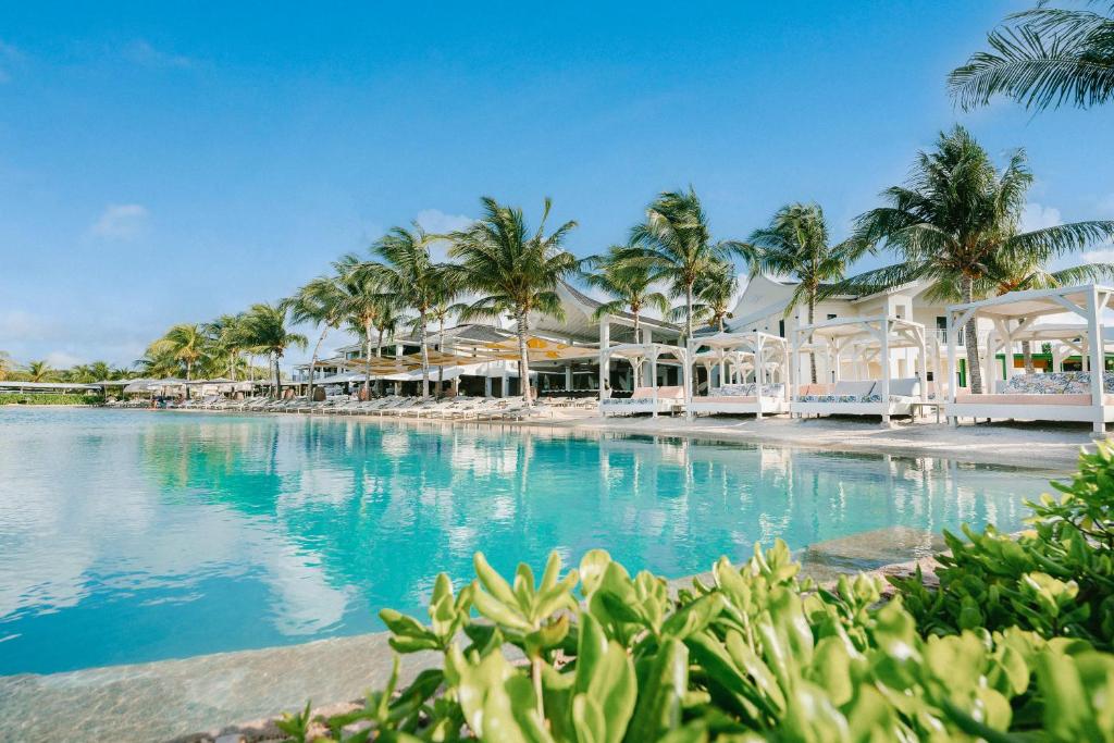 Πισίνα στο ή κοντά στο Papagayo Beach Hotel