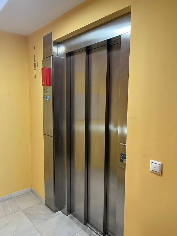 Fotografia z galérie ubytovania Colón Corazón de Cádiz con Ascensor Grupo AC Gestion v destinácii Cádiz