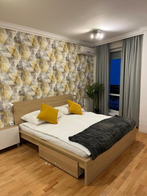 Ildiko's 2 Bedroom Cosy Budapest Suite 1075 Budapest, 22 Síp utca 4. Floor 2 apartment 2 kép - 1