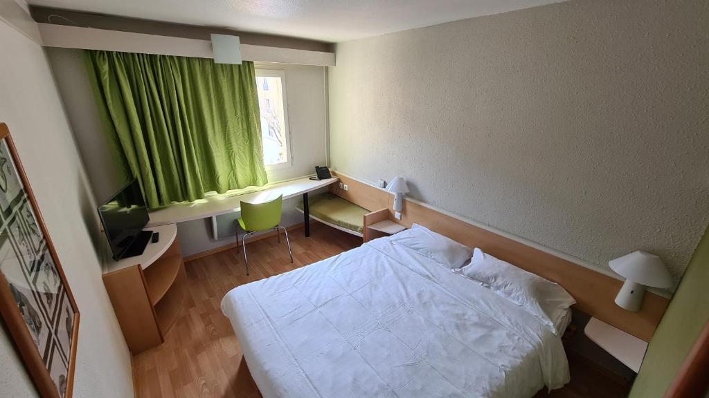 Postel nebo postele na pokoji v ubytování Sweet Home