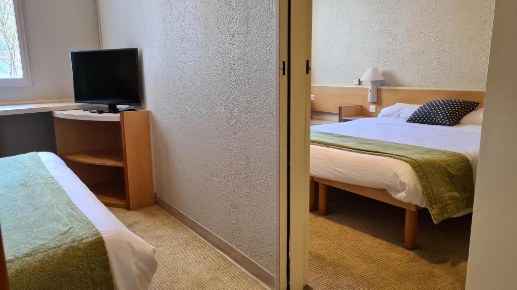 Postel nebo postele na pokoji v ubytování Sweet Home