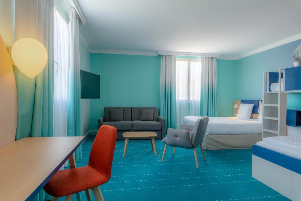 Grand Magic Hotel Marne La Vallée - Family Suite 6 Persone Con Accesso Alla Piscina