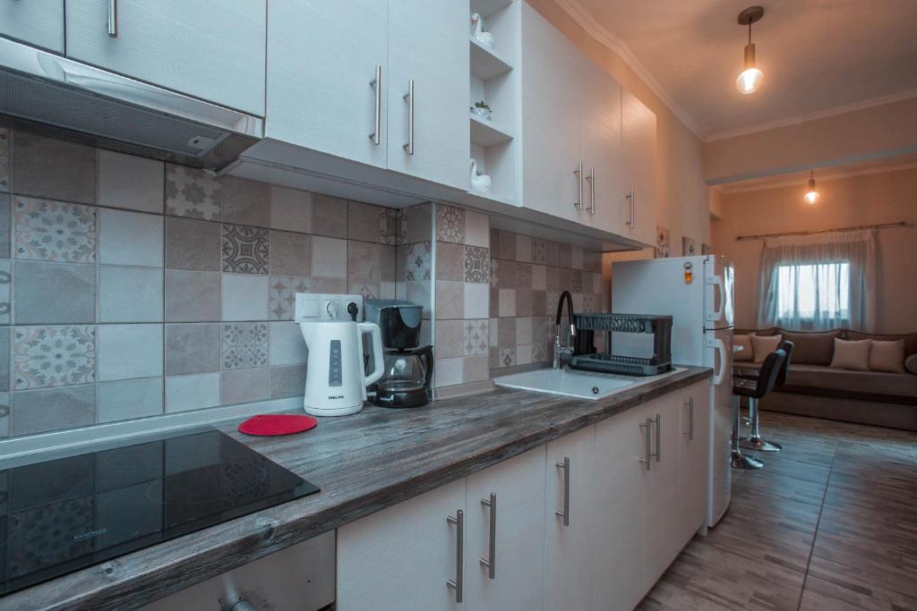 A kitchen or kitchenette at House Christina