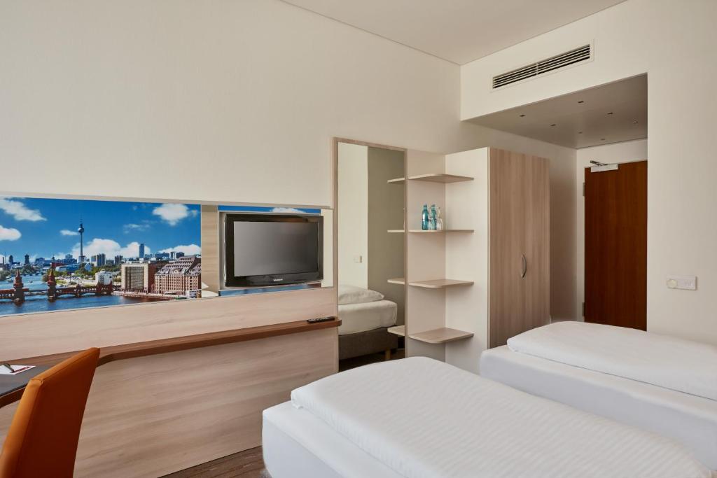 H+ Hotel Berlin Mitte - 2