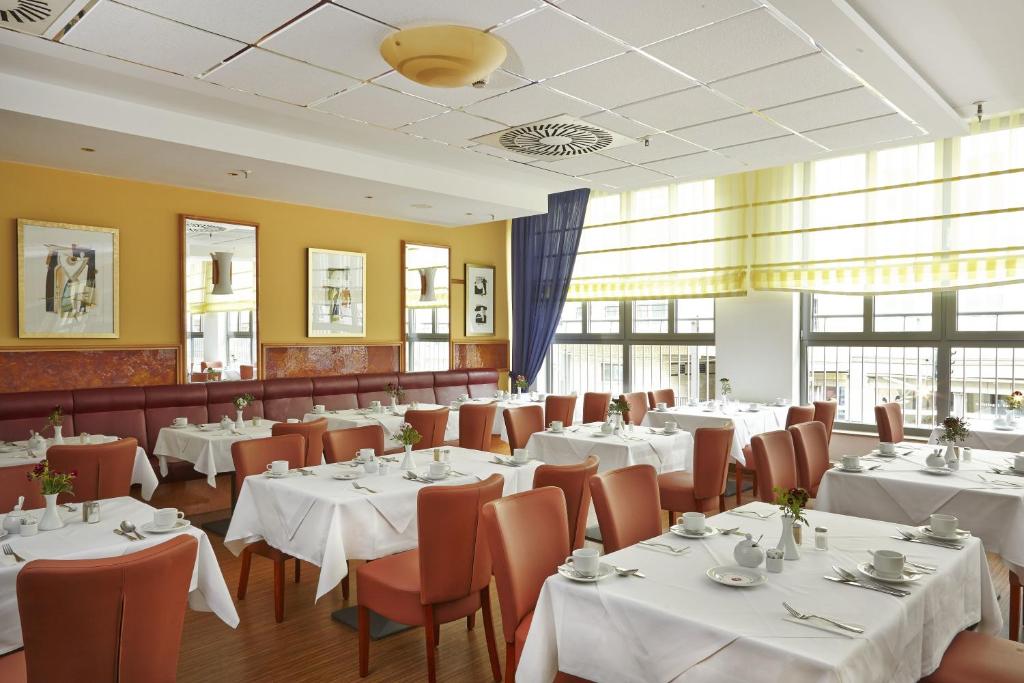 H+ Hotel Berlin Mitte - Resim 3