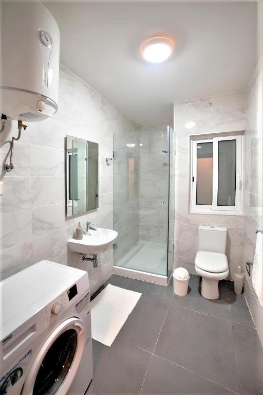 Elise Apartments - 15