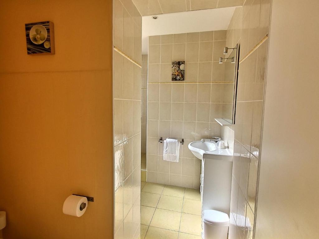 Koupelna v ubytování Atlantis Hôtel