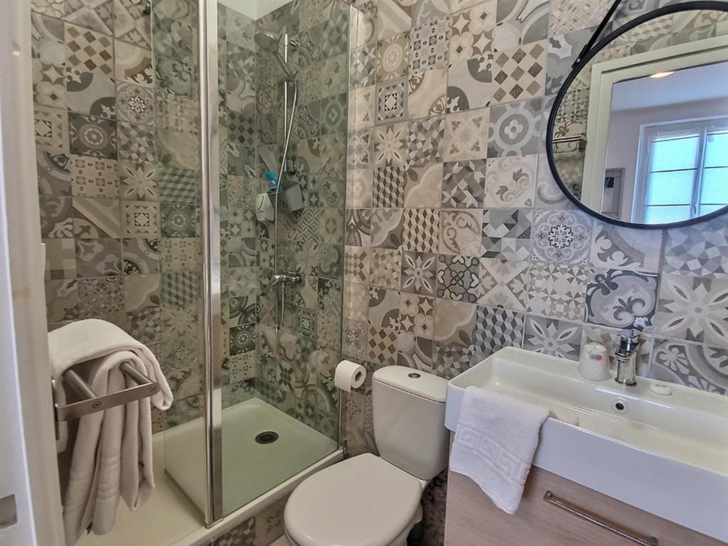 Koupelna v ubytování Atlantis Hôtel