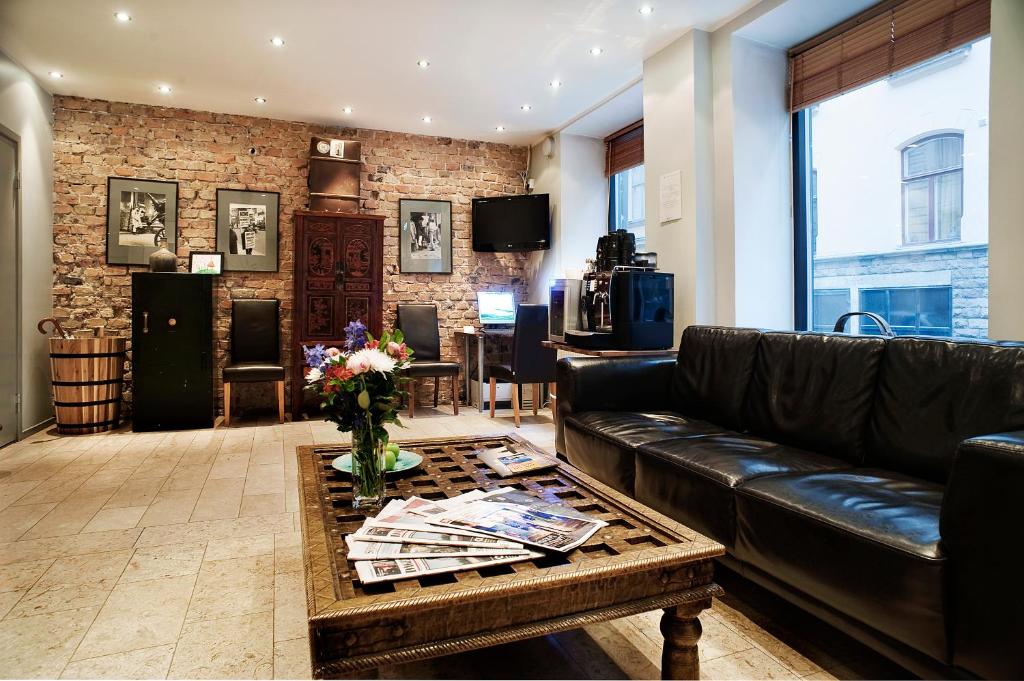 Rex Petit - Resim 10