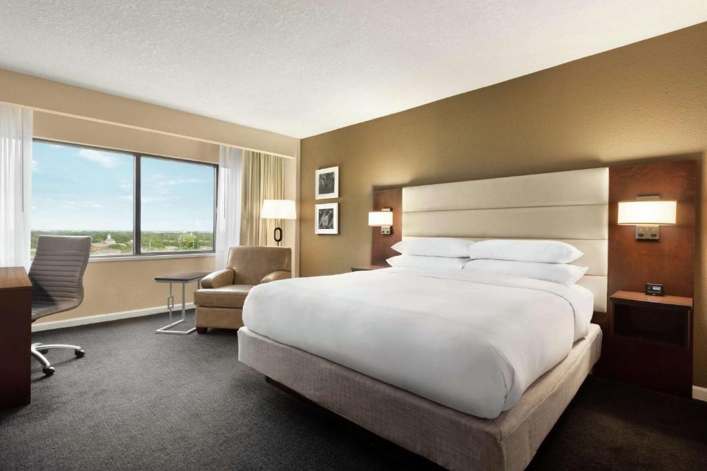 DoubleTree by Hilton Orlando Downtown - Salle Royale Avec Vue Sur La Ville - Plancher Haut