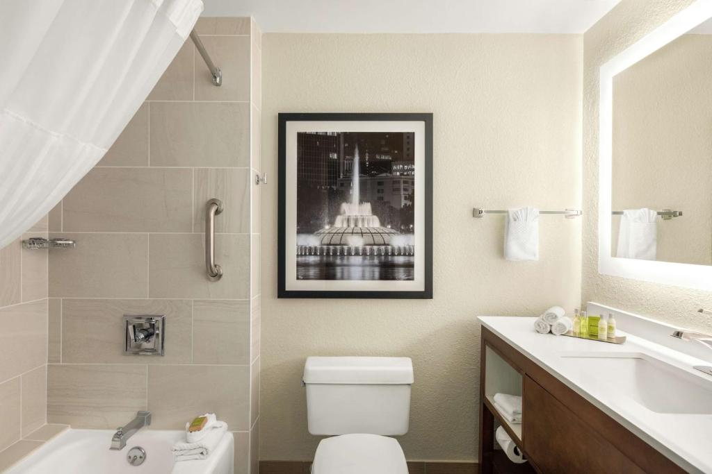 DoubleTree by Hilton Orlando Downtown - Salle De Roi D'angle