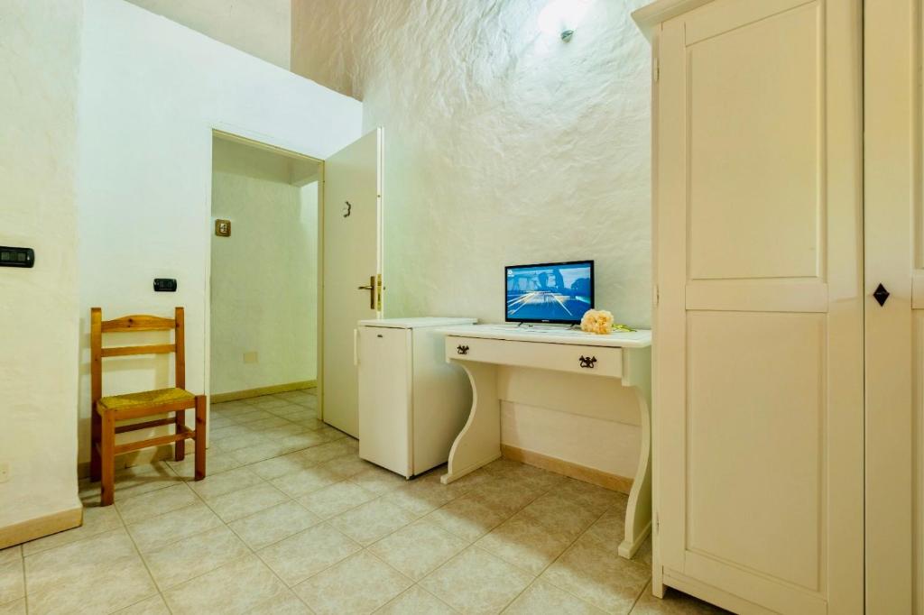 Agriturismo Il Paradiso a Iglesias - Oasi Rurale con Piscina