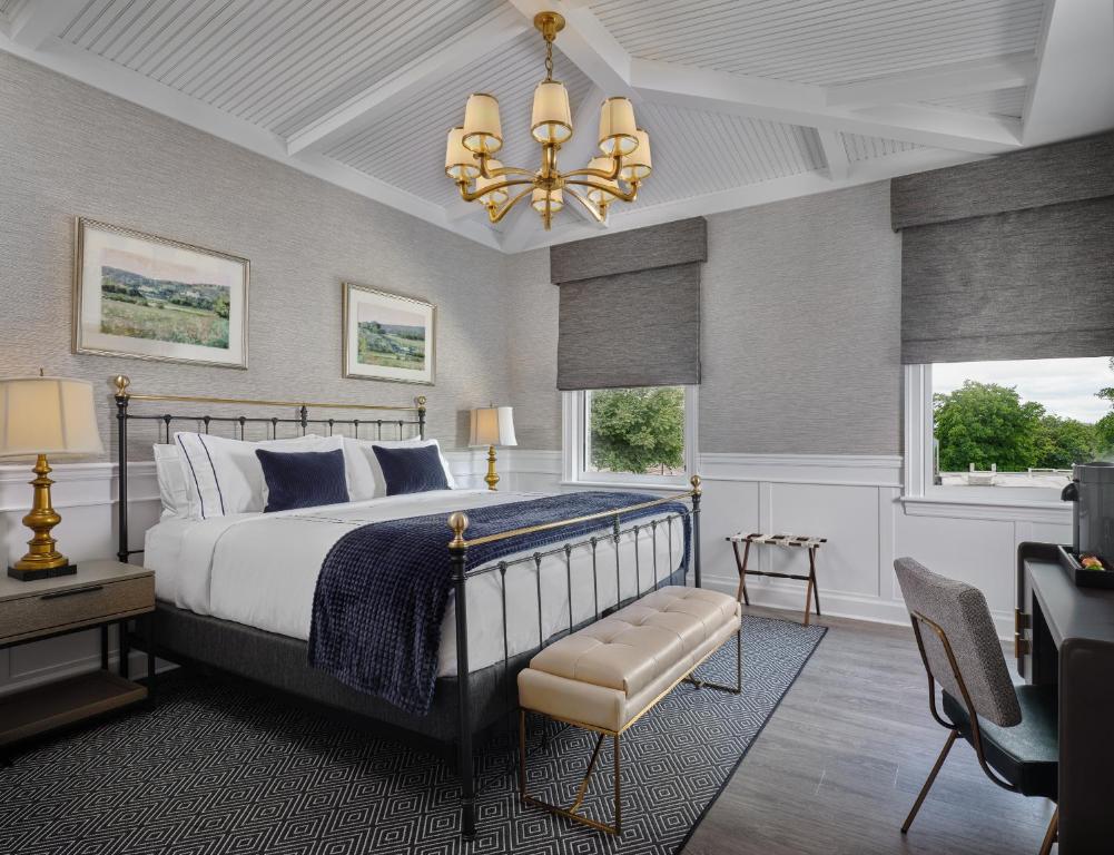 The Northport Hotel