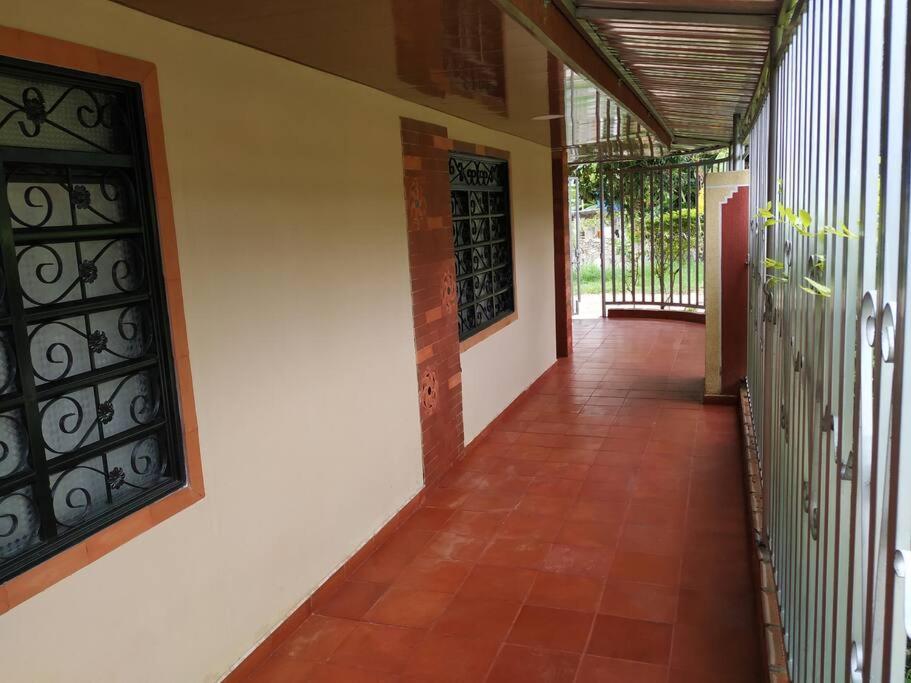 Fotografie z fotogalerie ubytování Agradable casa con parqueadero, en Rivera Huila. v destinaci Rivera