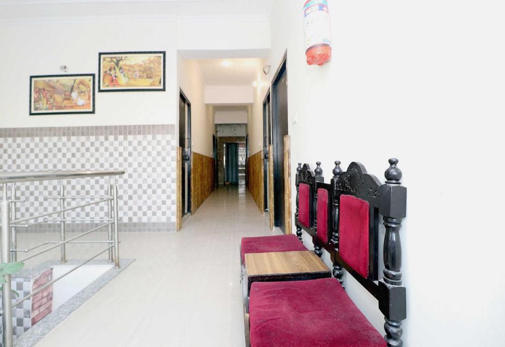 Fitness centrum a/nebo fitness zařízení v ubytování Hotel O Welcome Lounge