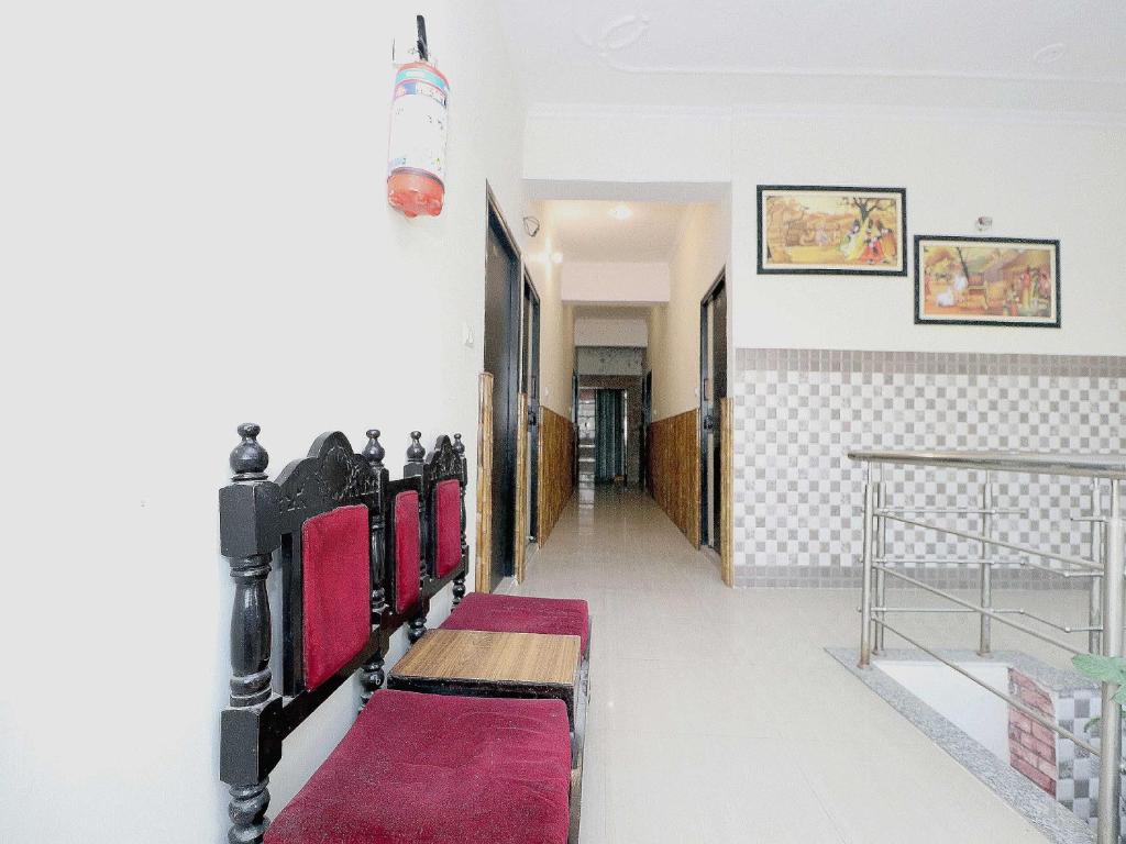Fotografie z fotogalerie ubytování Hotel O Welcome Lounge v destinaci Shāhpur