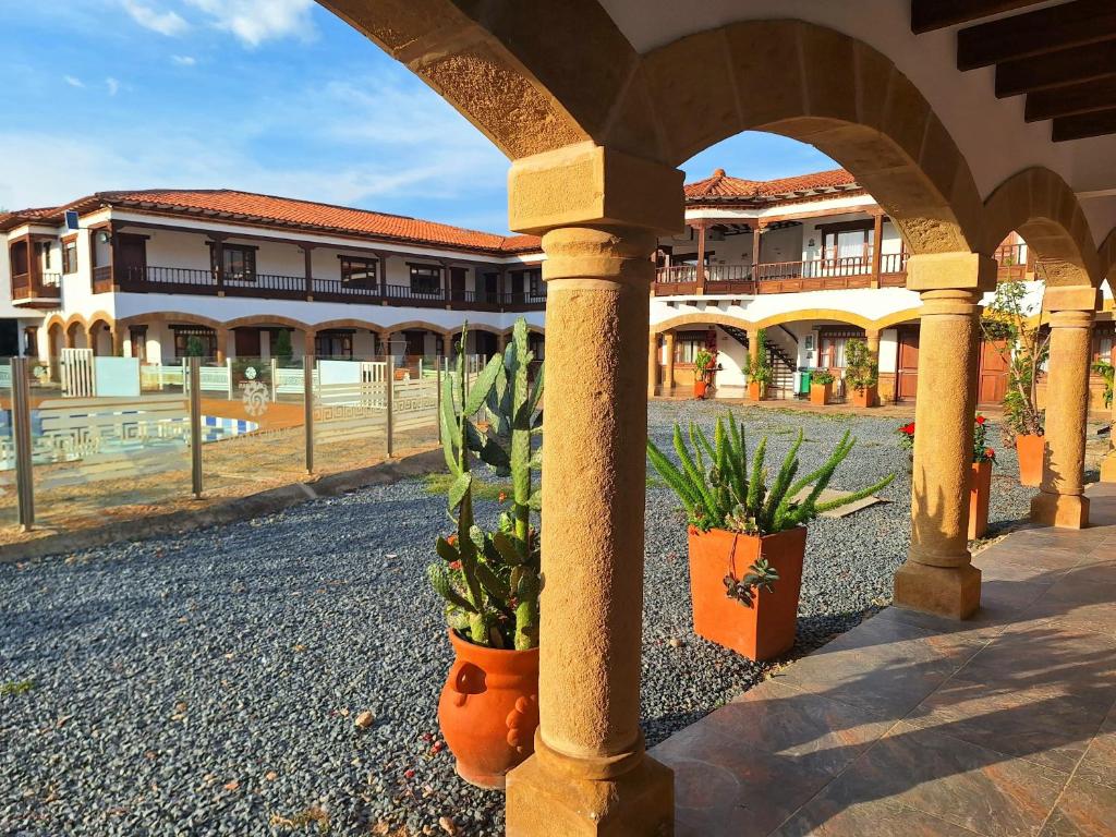 Budova, kde se hotel nachází