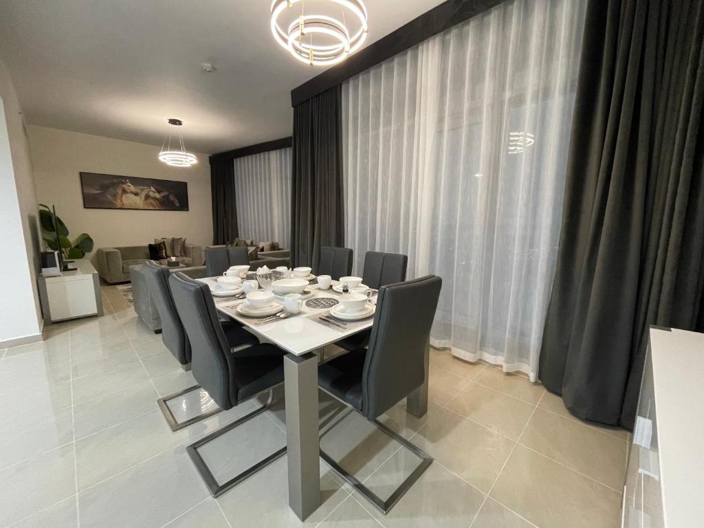 Posezení v ubytování Luxury Apartments - Ajman Corniche UAE