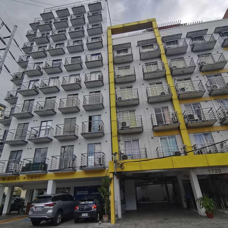 Budova, kde se hotel nachází