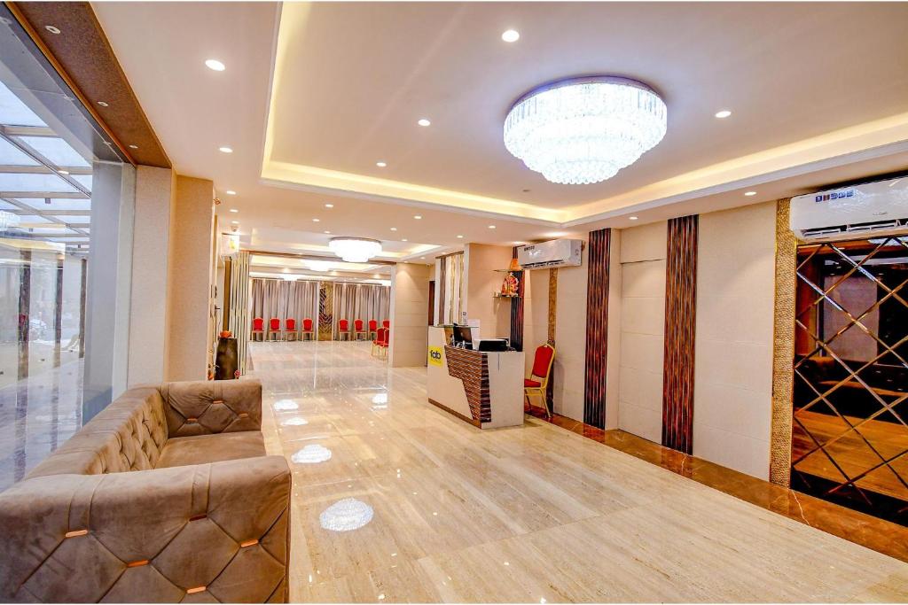 Posezení v ubytování FabHotel Prime Jalsa - Nr Axis Mall
