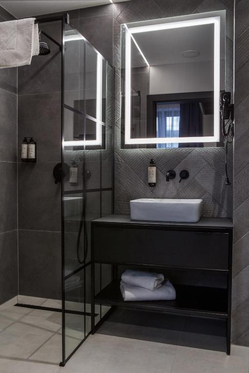 Hotel M23 Katowice Centrum - Resim 38