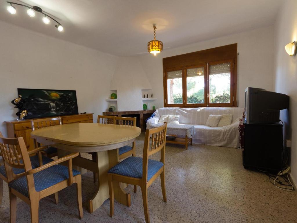 Posedenie v ubytovaní INNOUTHOME GRAN CASA CON PISCINA Virgen Cinta