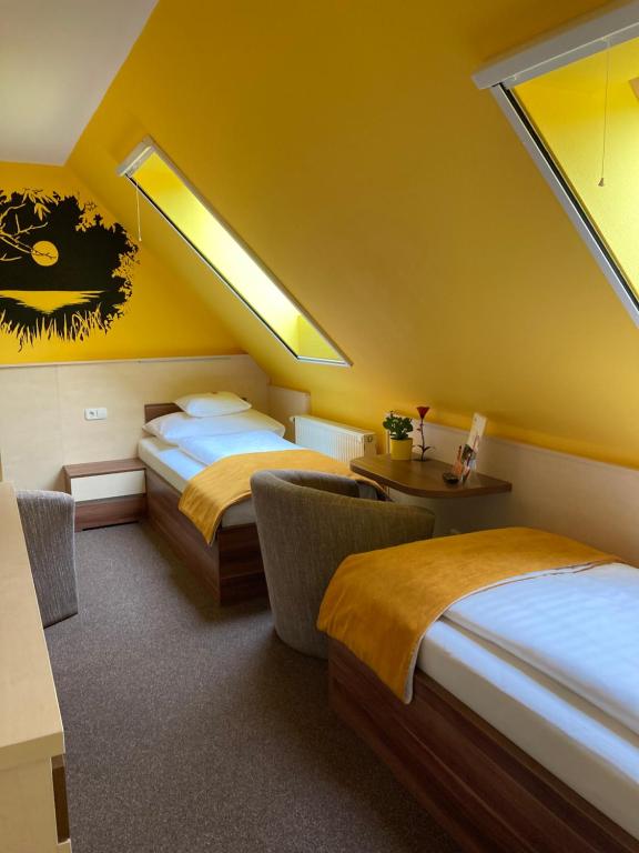 Hotel Mayer Alsóörsにあるベッド