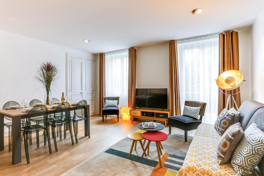 Et opholdsområde på Apartments Paris Centre - At Home Hotel