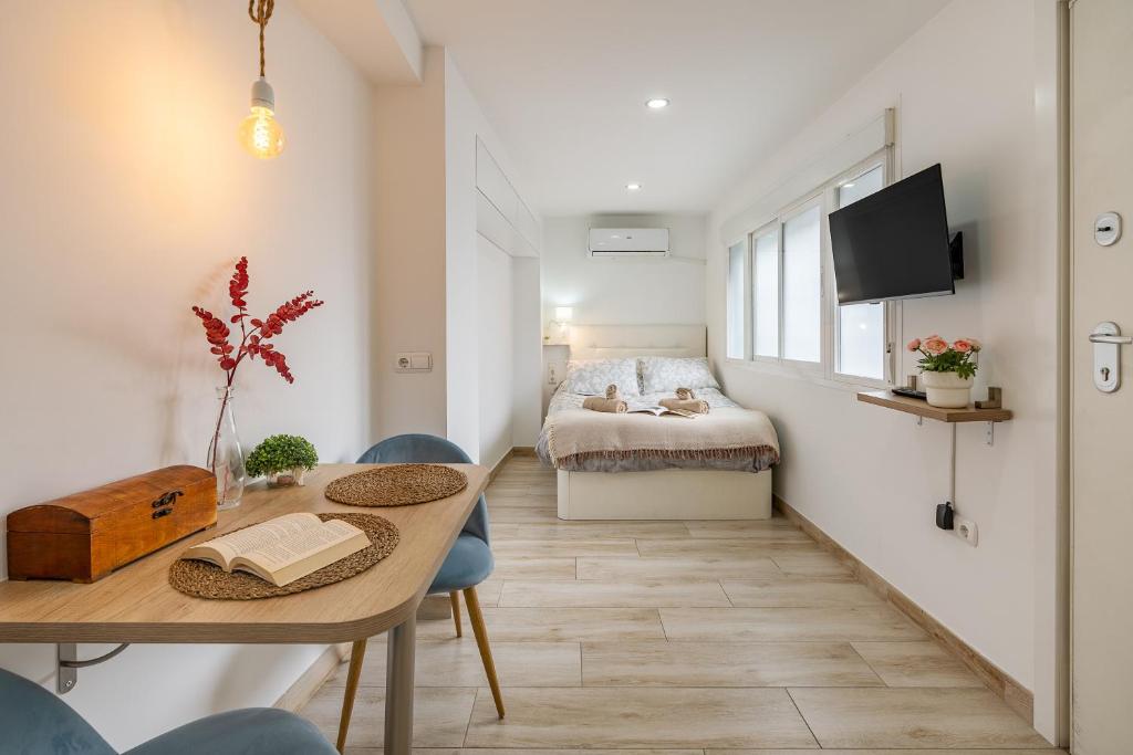 Estudio Cenes, Cenes de la Vega (updated prices 2024)