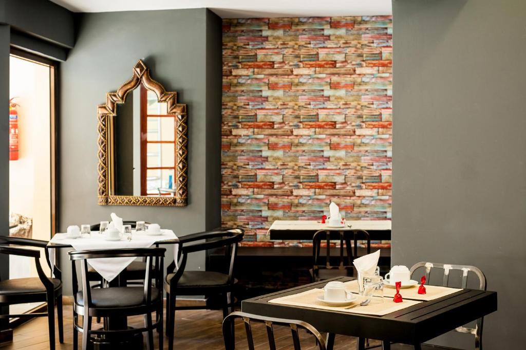 Elina Hotel Apartments - Resim 27