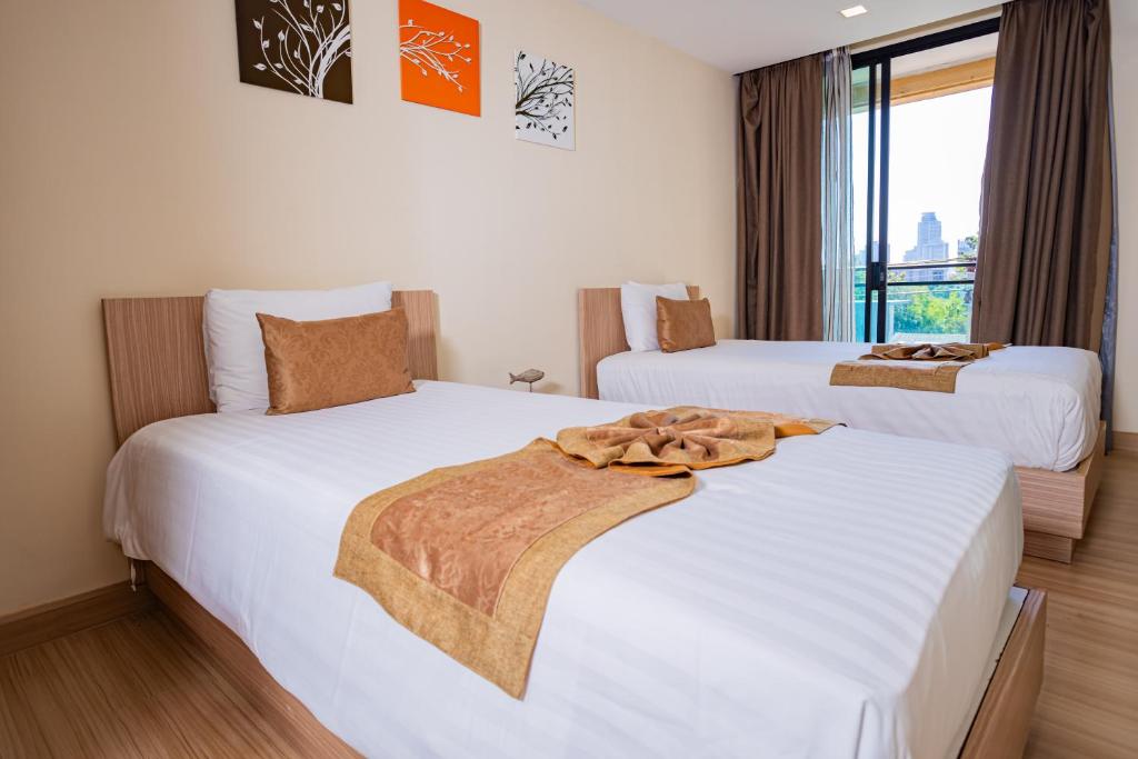 
Two-Bedroom Grand Premier King Room with Two King Beds
