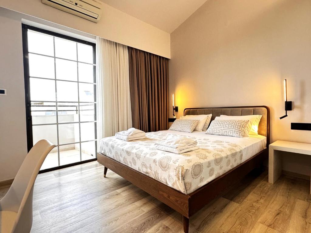 Elina Hotel Apartments - 14